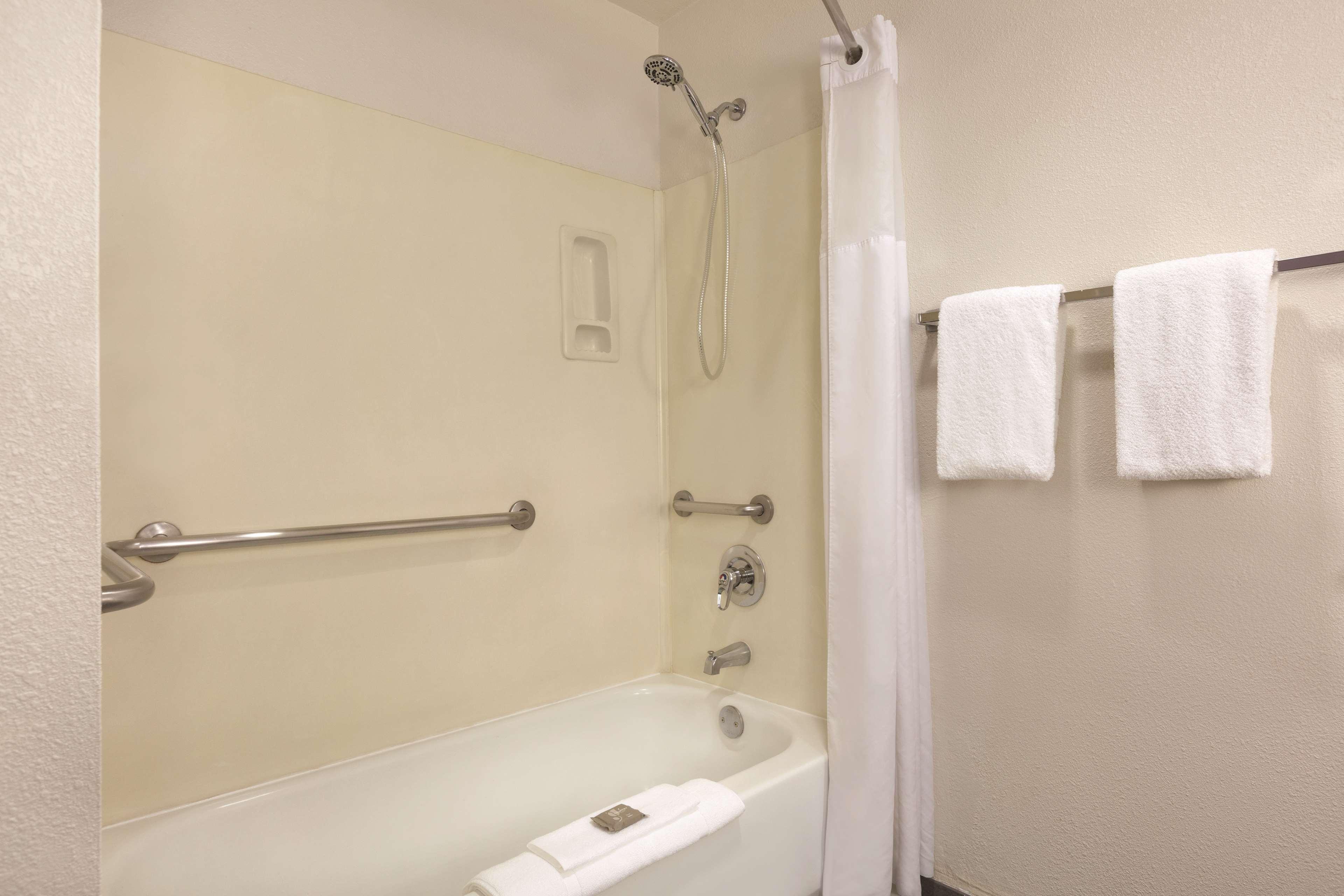 Country Inn & Suites By Radisson, Fresno North, Ca Bagian luar foto